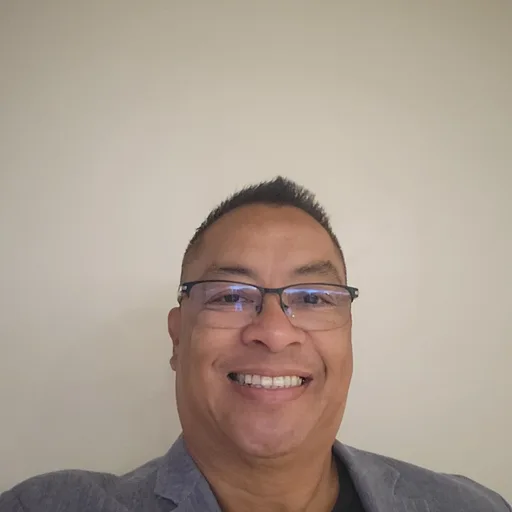 Peter Namauleg